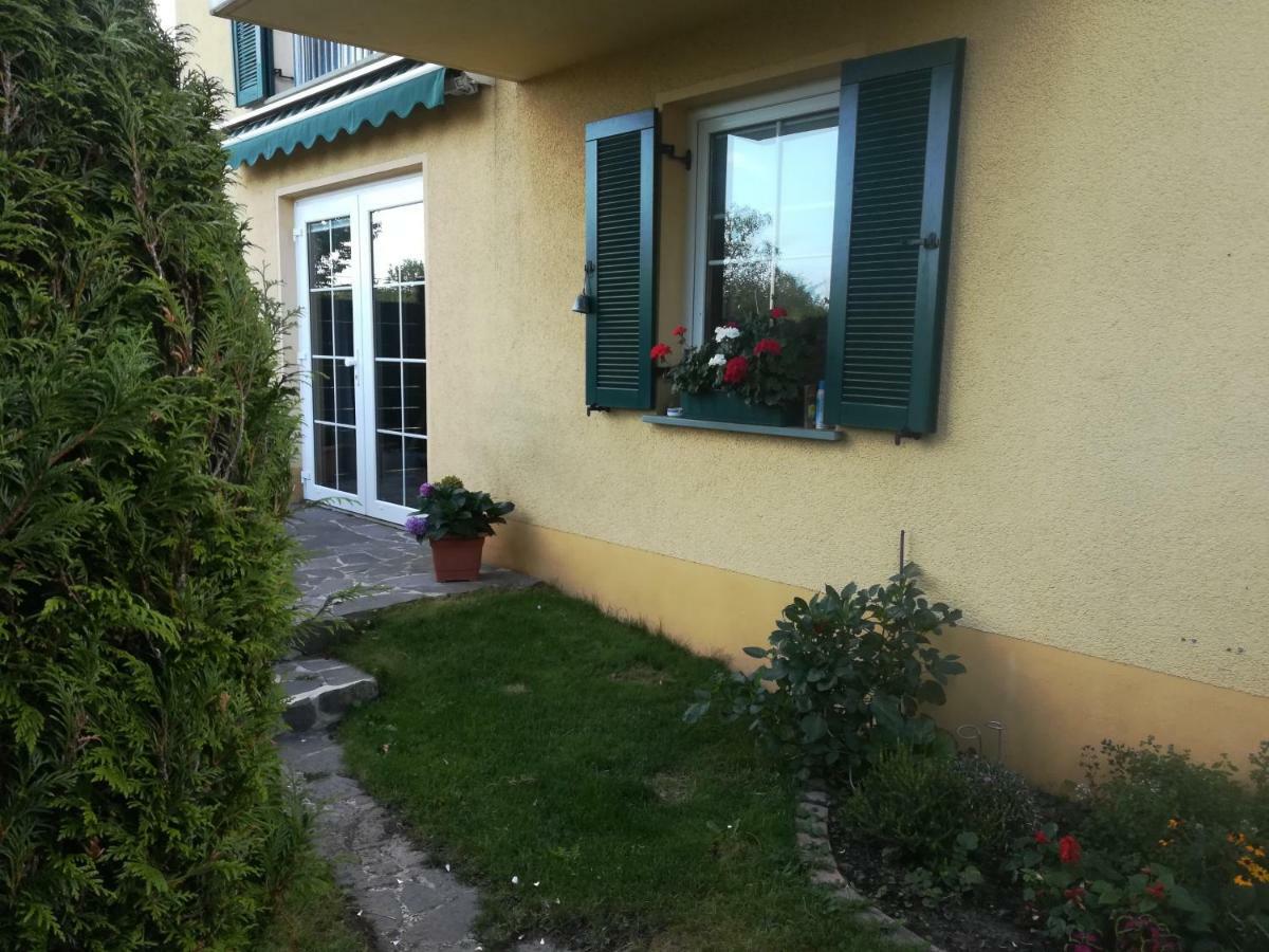 Moderne Ferienwohnung In Potsdam, Sehr Komfortabel, Ruhige Lage エクステリア 写真